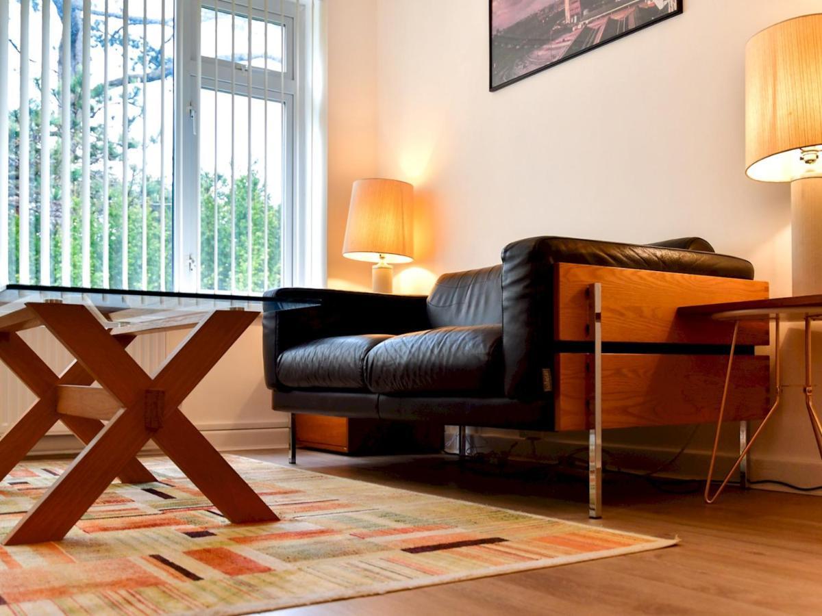 Pass The Keys Quiet Coastal Retreat Inbetween Langland & Caswell Swansea Exterior foto